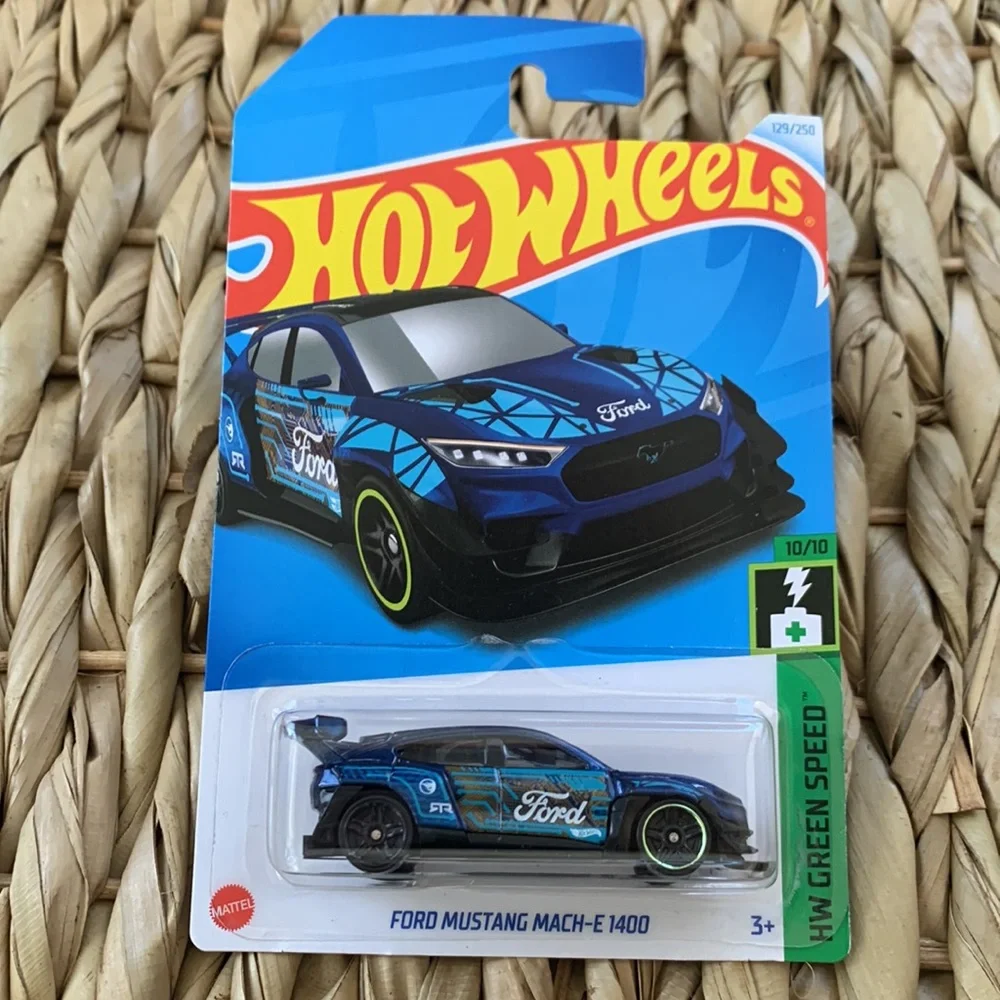 Treasure Hunt Ford Mustang Mach E1400 Hot Wheels Electric Vehicle EV Car 2024 🆕